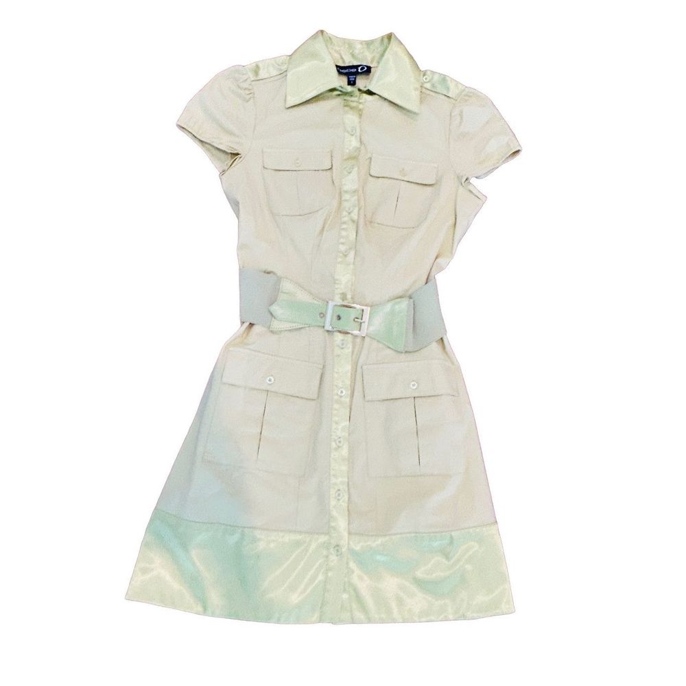 #Bebe #Satin trim mini #dress. Button down. Bright #green. Belt. Gorgeous and pe